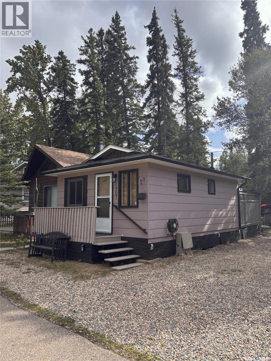 1507 Dove, Prince Albert National Park, SK