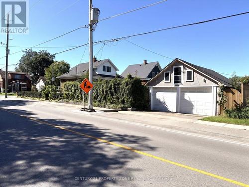5977 SAINT MARYS STREET  Niagara Falls, ON L2J 1B8