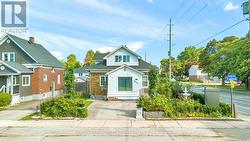 5977 SAINT MARYS STREET Niagara Falls, ON L2J 1B8