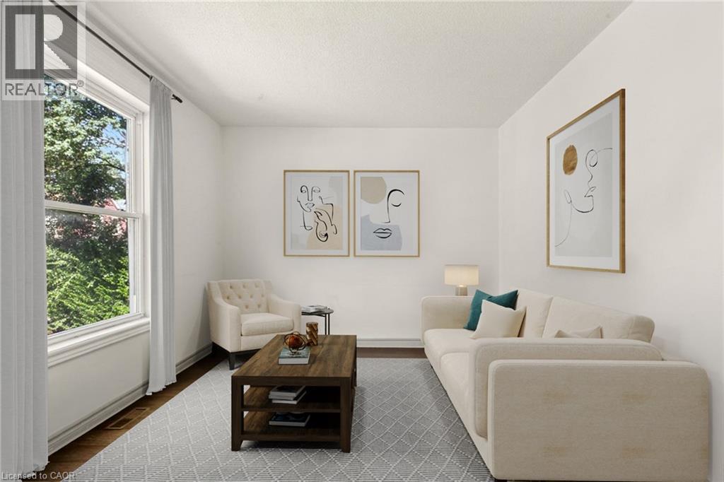 Virtually staged - 146 Barnesdale Avenue N, Hamilton, ON