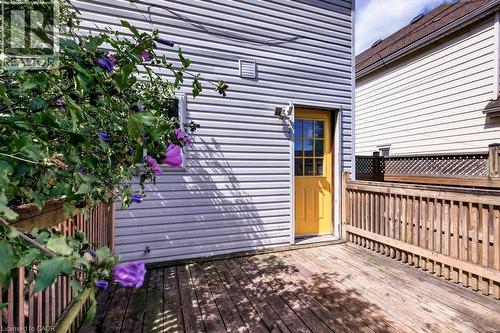 146 Barnesdale Avenue N, Hamilton, ON 