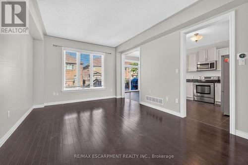 44 Matteo Trail, Hamilton, ON 