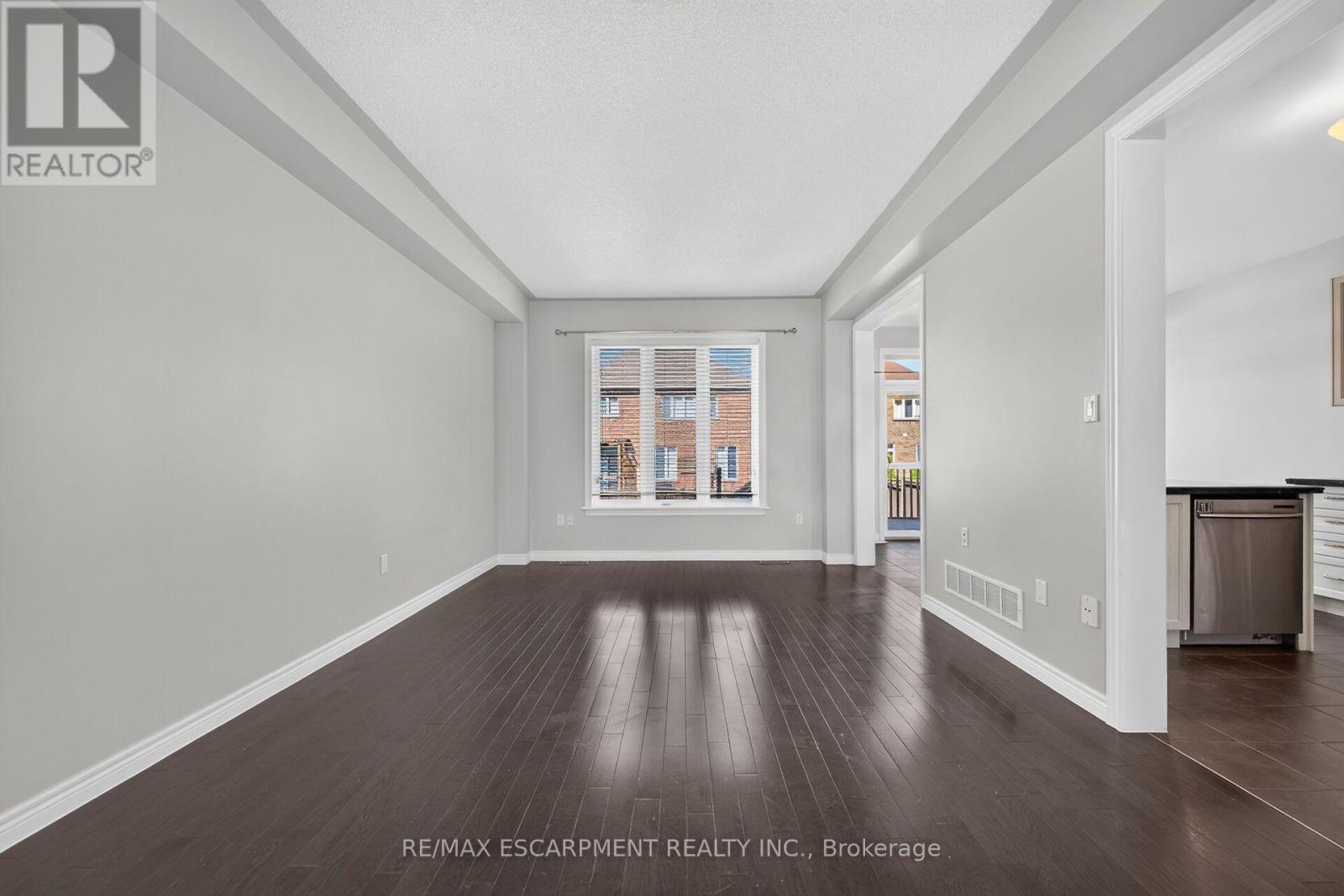 44 Matteo Trail, Hamilton, ON