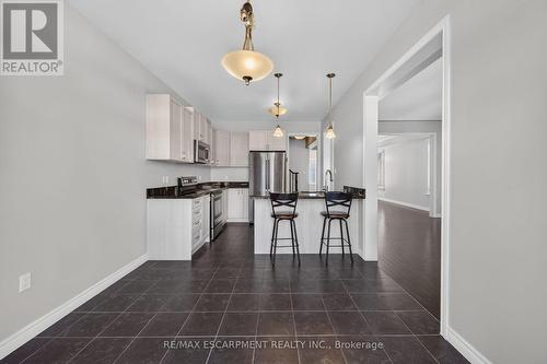 44 Matteo Trail, Hamilton, ON 