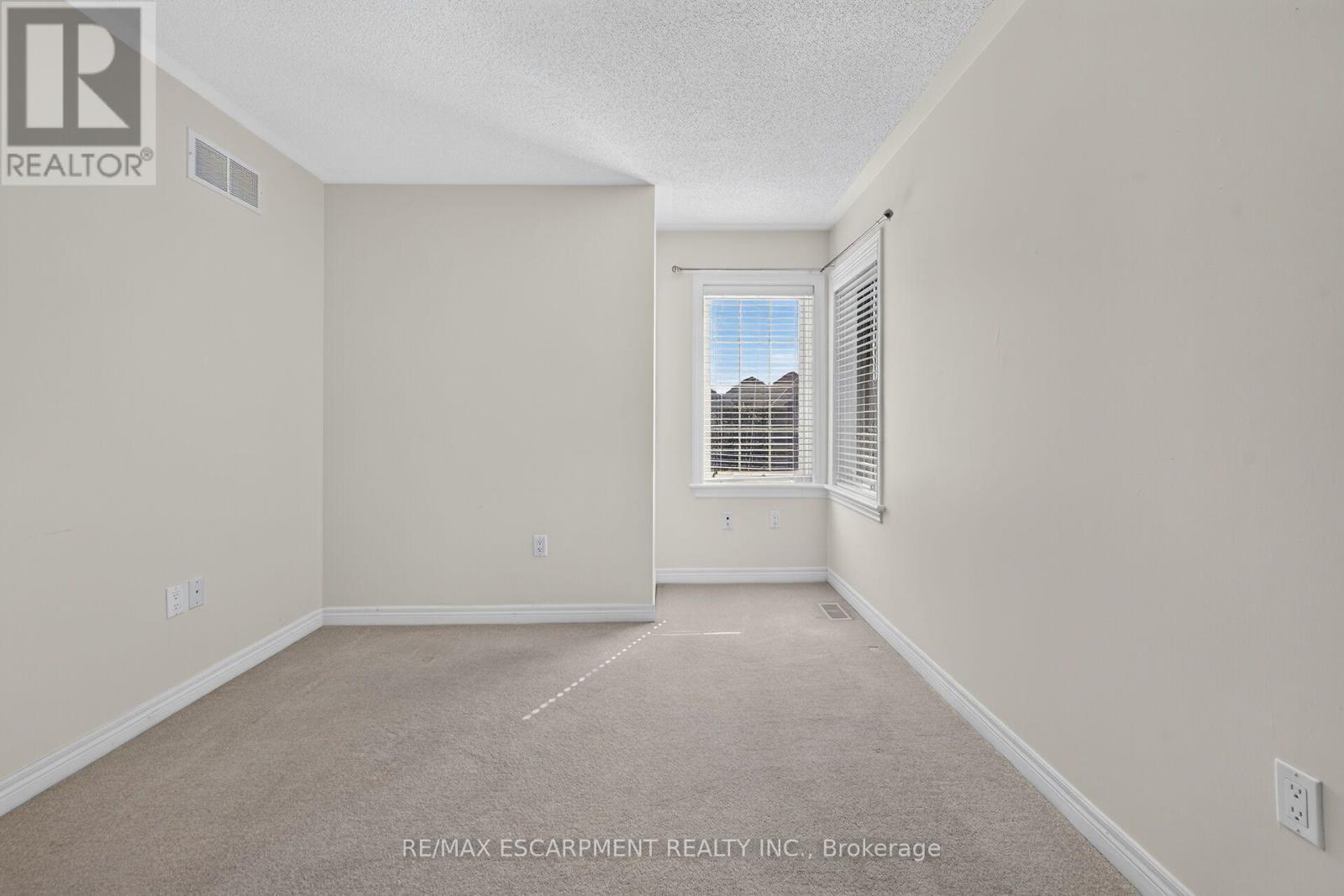 44 Matteo Trail, Hamilton, ON