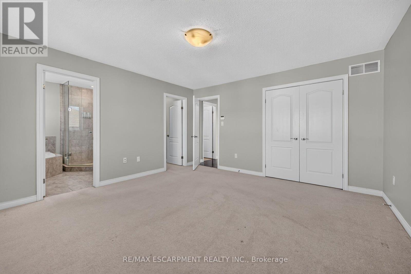 44 Matteo Trail, Hamilton, ON