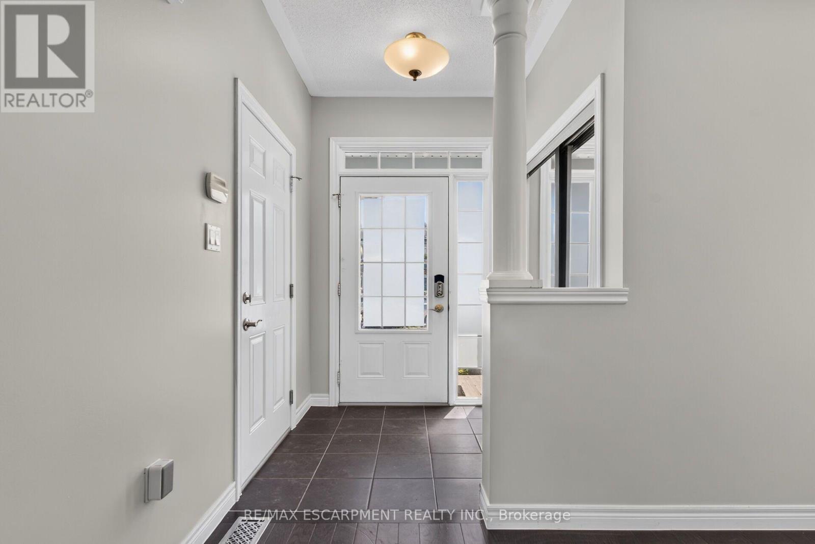 44 Matteo Trail, Hamilton, ON