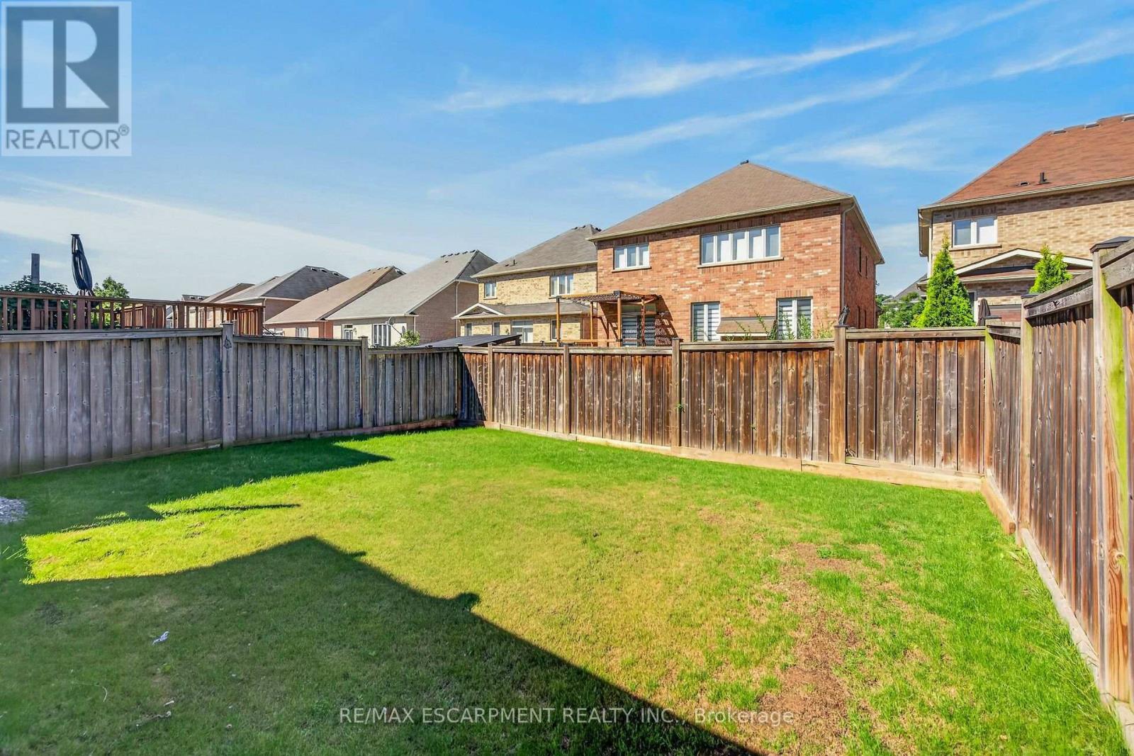 44 Matteo Trail, Hamilton, ON