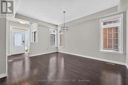 44 Matteo Trail, Hamilton, ON 