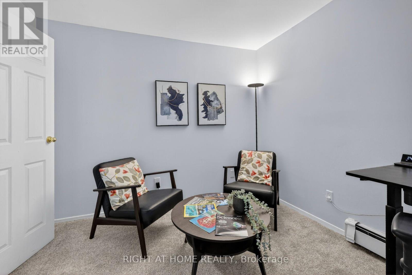 43 Crispin Private, Ottawa, ON