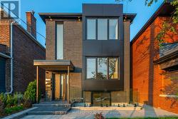 4 - 269 DONLANDS AVENUE Toronto, ON M4J 3R5
