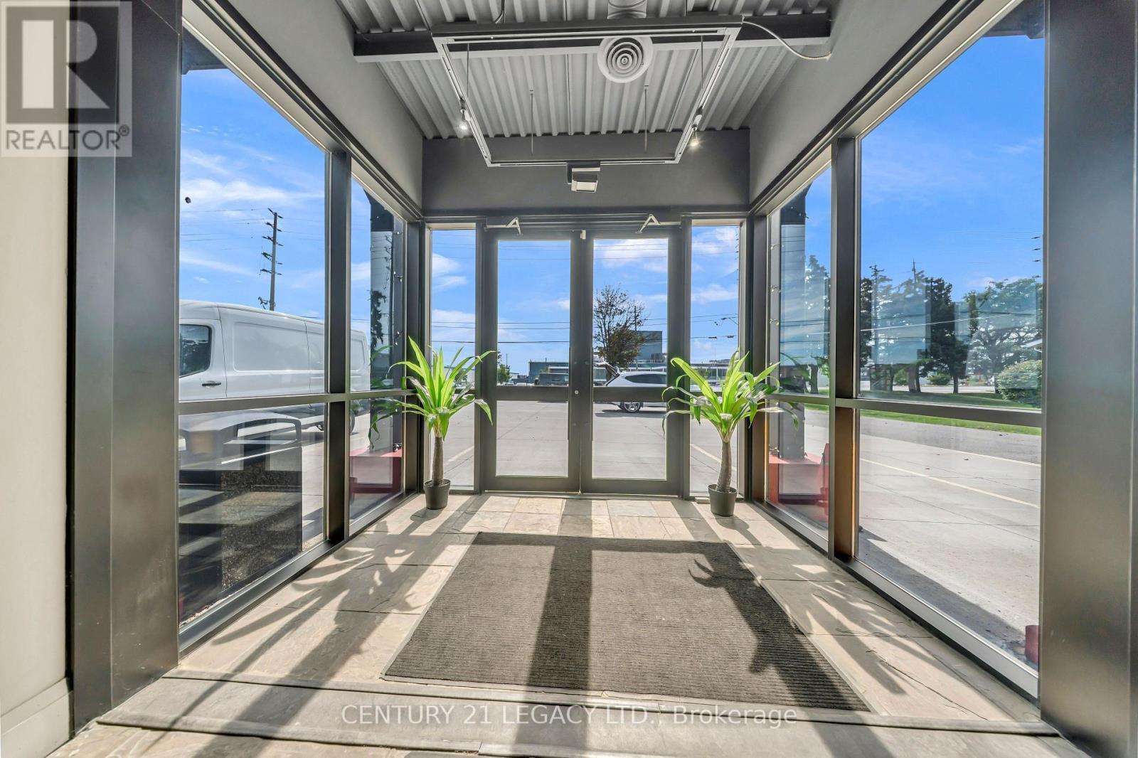 2385 Royal Windsor Drive, Mississauga, ON