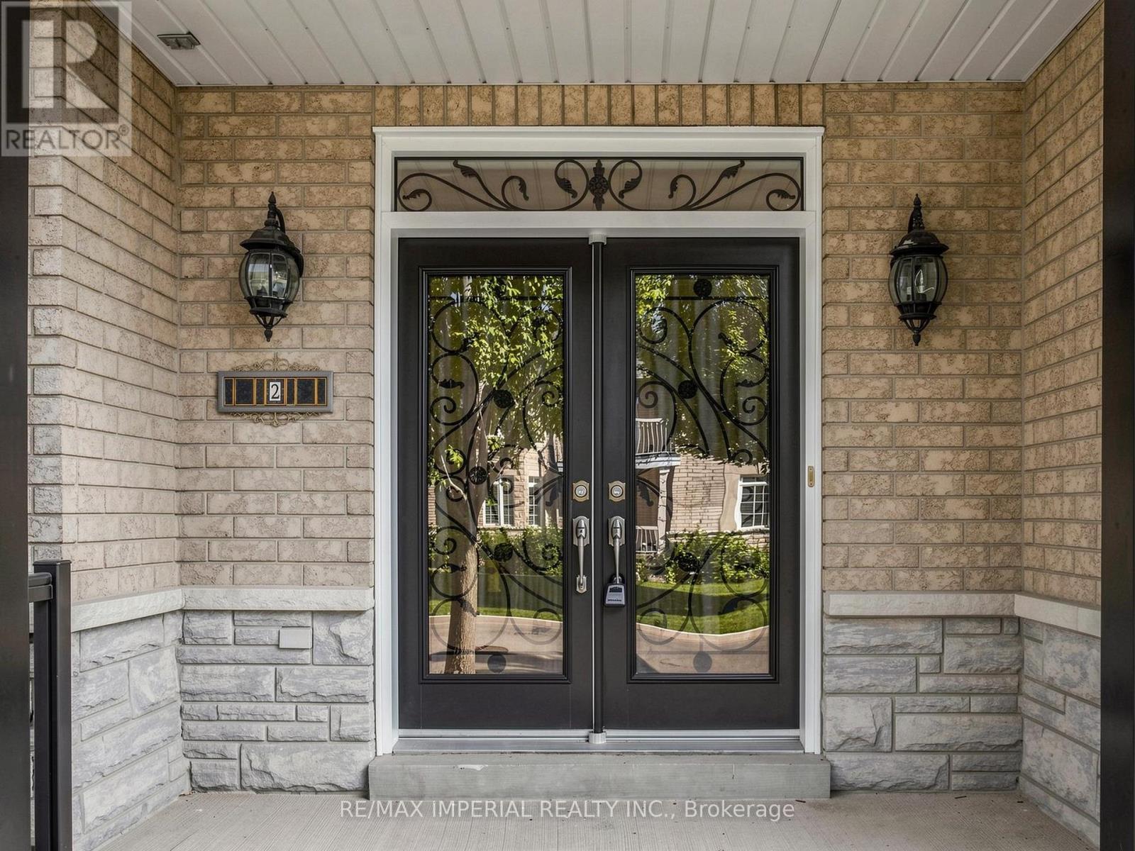 2 Andes Crescent, Vaughan, ON