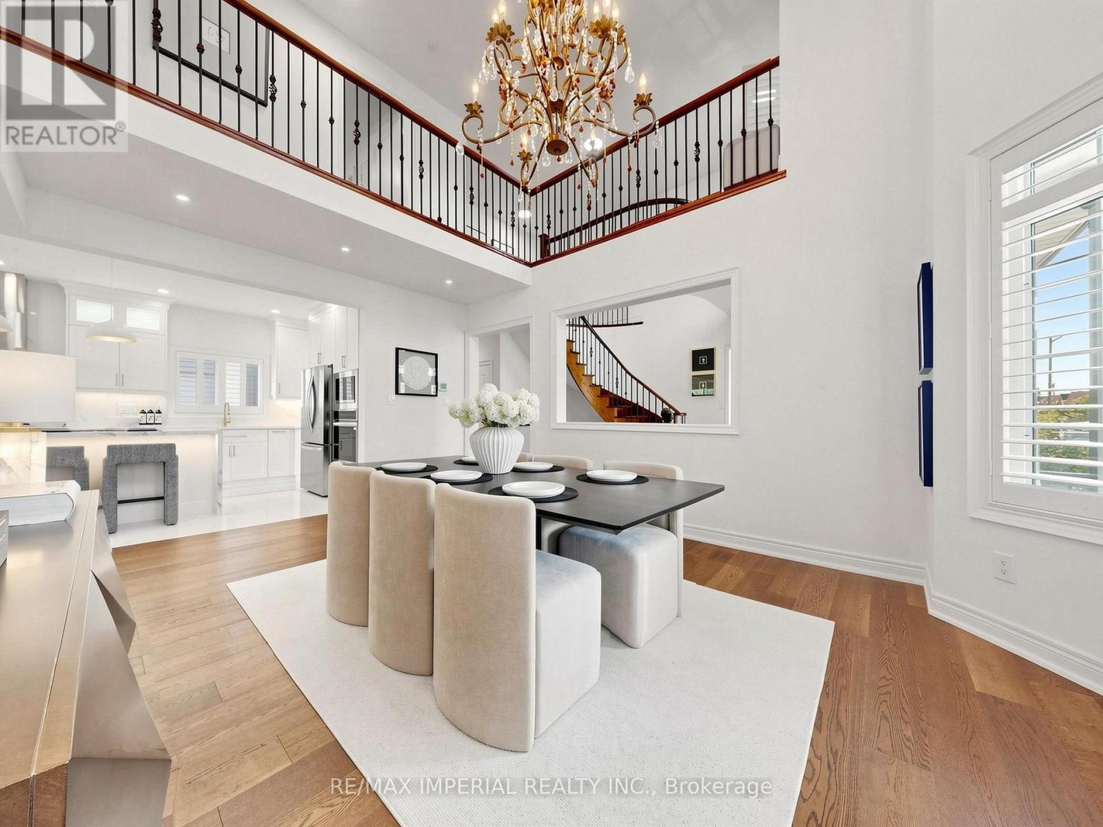 2 Andes Crescent, Vaughan, ON