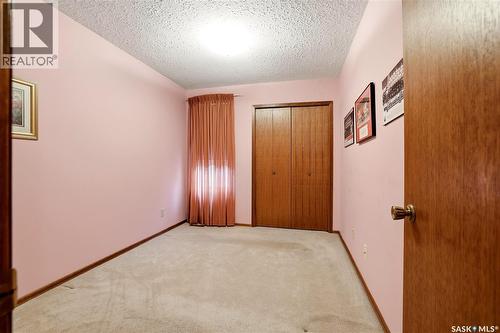 2606 Neff Road E, Regina, SK 