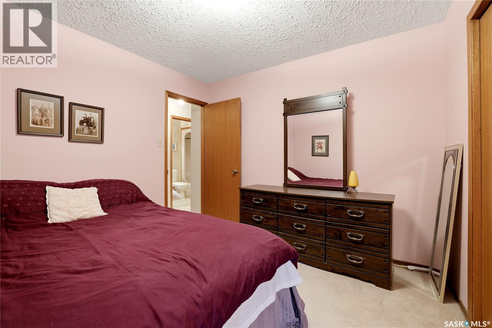 2606 Neff Road E, Regina, SK