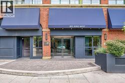203 - 801 KING STREET W Toronto, ON M5V 3C9