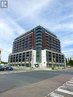 302 - 2839 JANE STREET Toronto, ON M3N 2J5