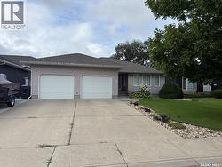 2523 Blue Jay CRESCENT North Battleford, SK S9A 3Z3