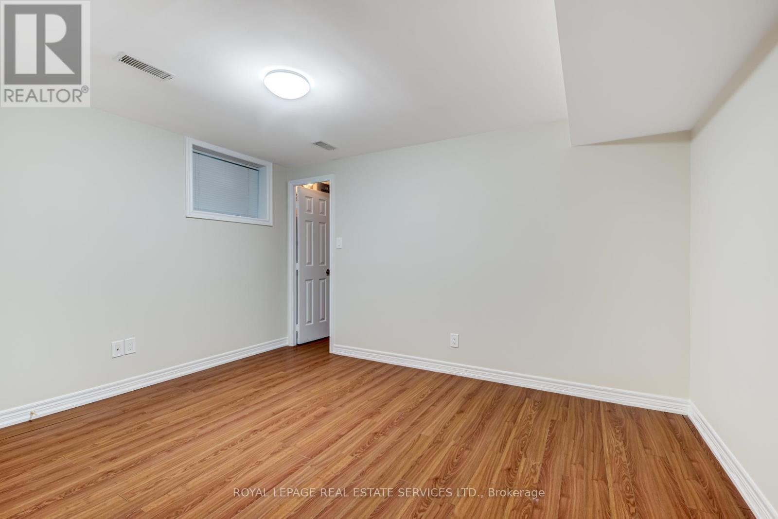 Lower - 127 Rusholme Road E, Toronto, ON