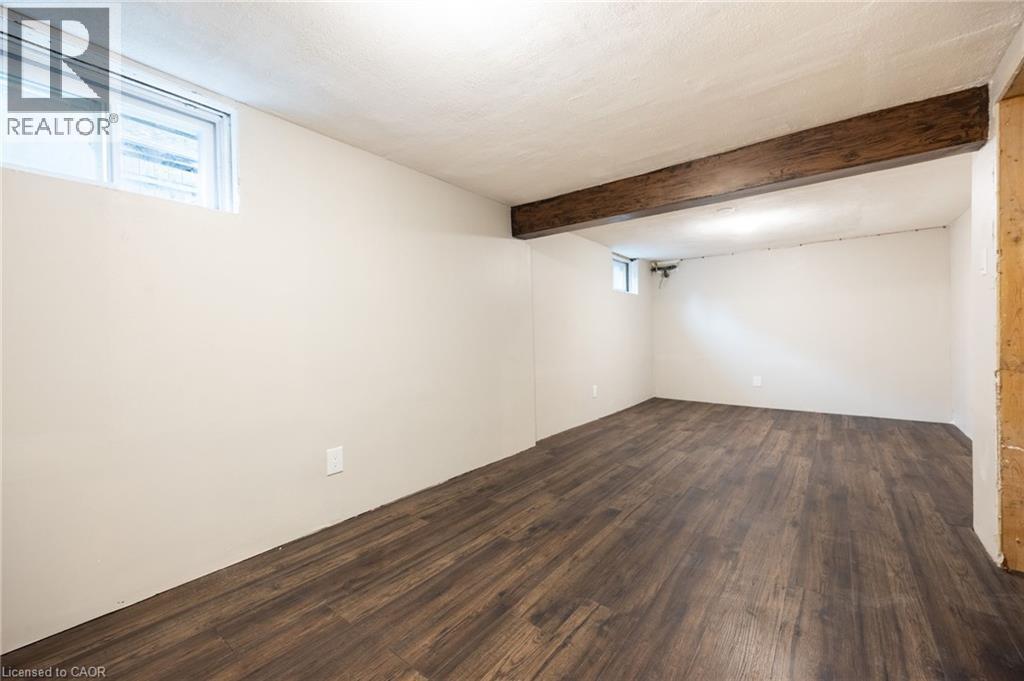 Additional content - 102 Stewart Avenue, Cambridge, ON