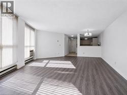 24 MARILYN Drive Unit# 101 Guelph, ON N1H 8E9