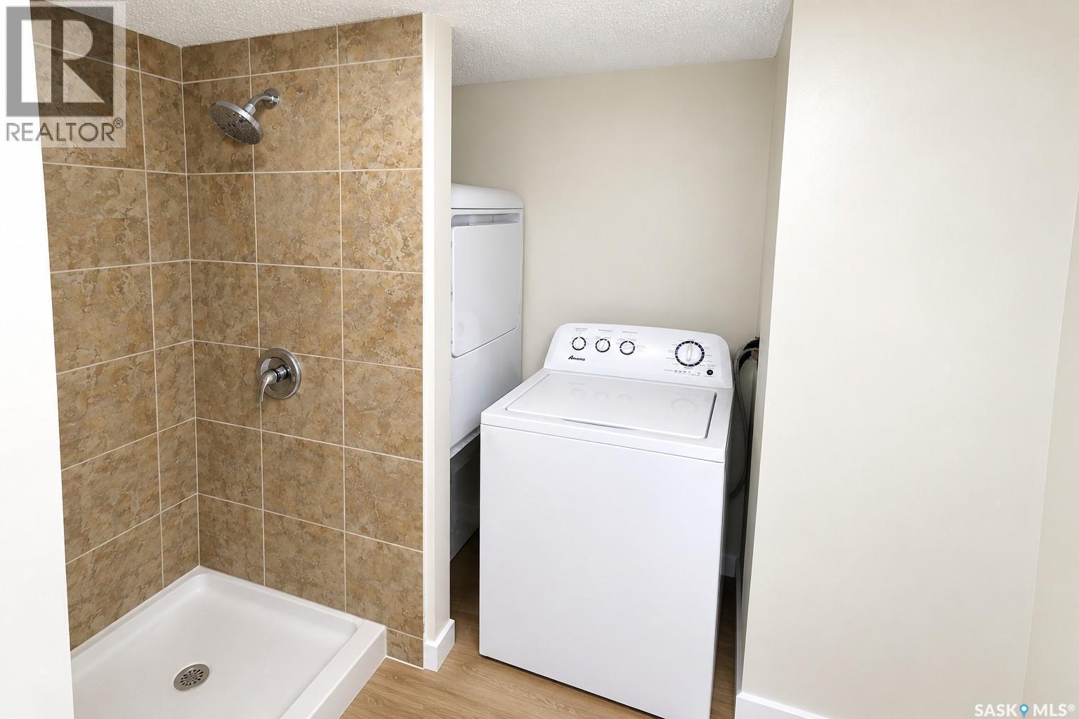 910 Devonshire Drive N, Regina, SK
