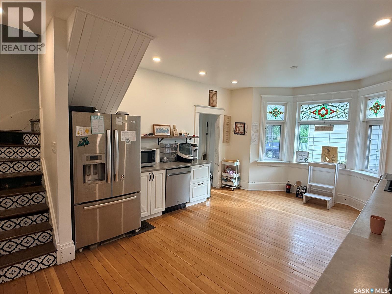 114 Second Street E, Carnduff, SK