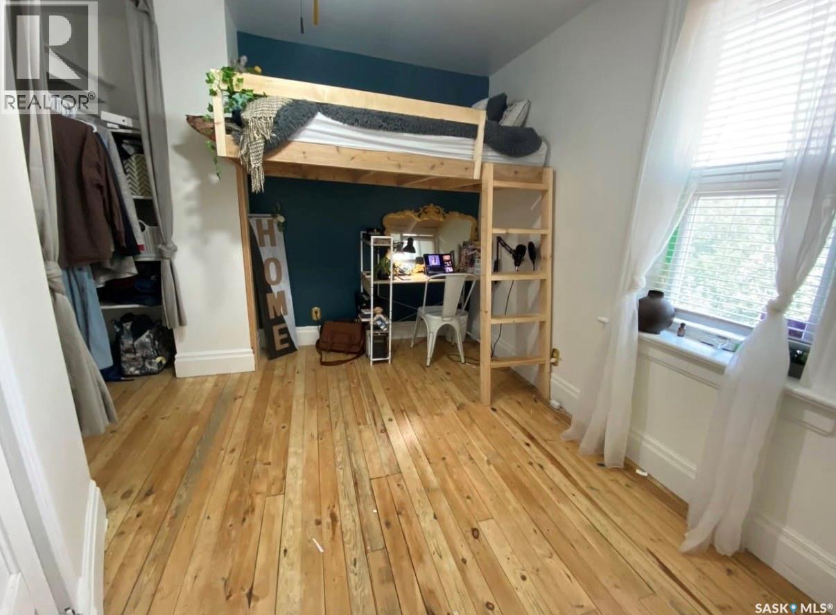 114 Second Street E, Carnduff, SK