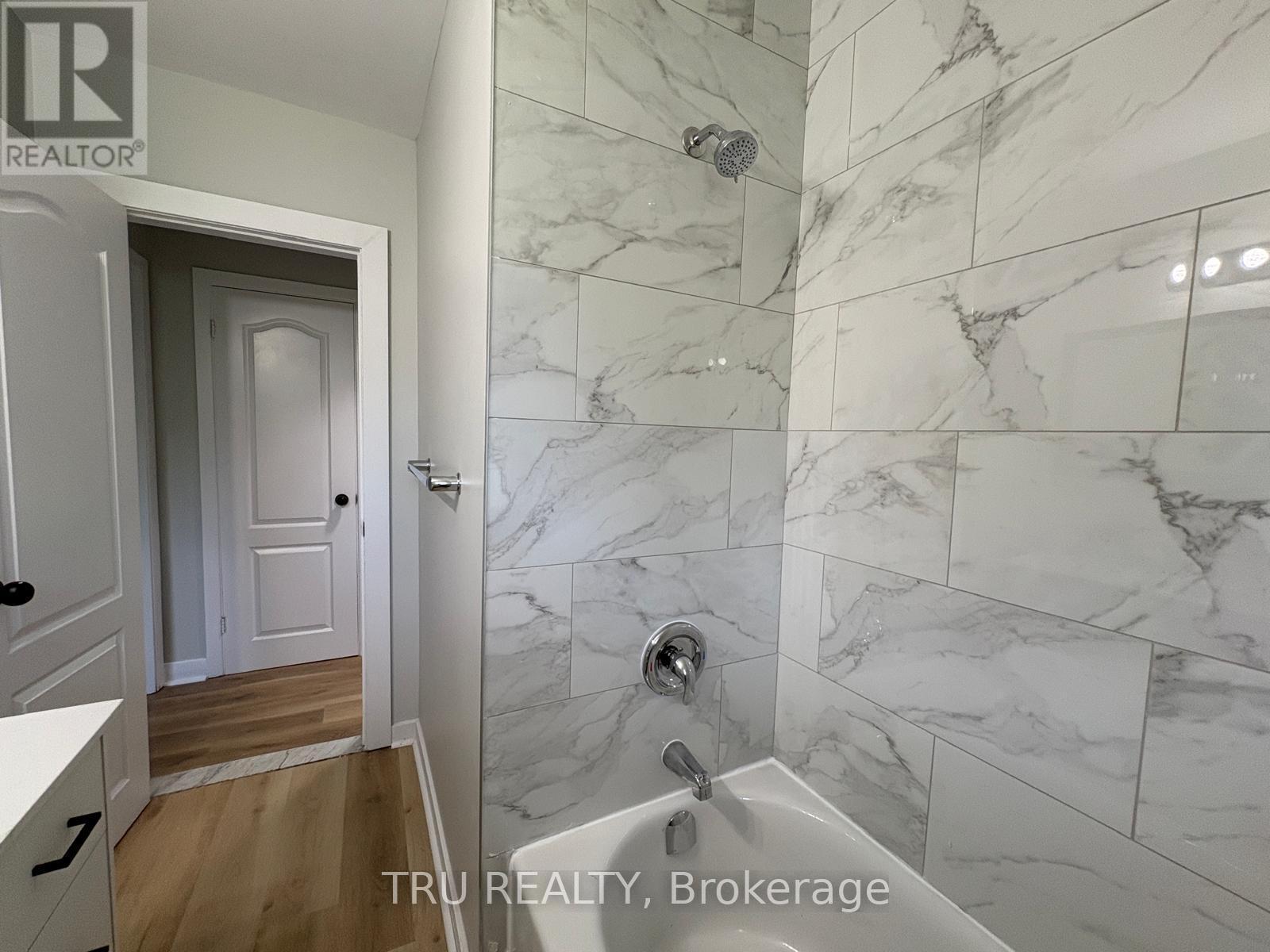 2417 Junction Avenue, Ottawa, ON
