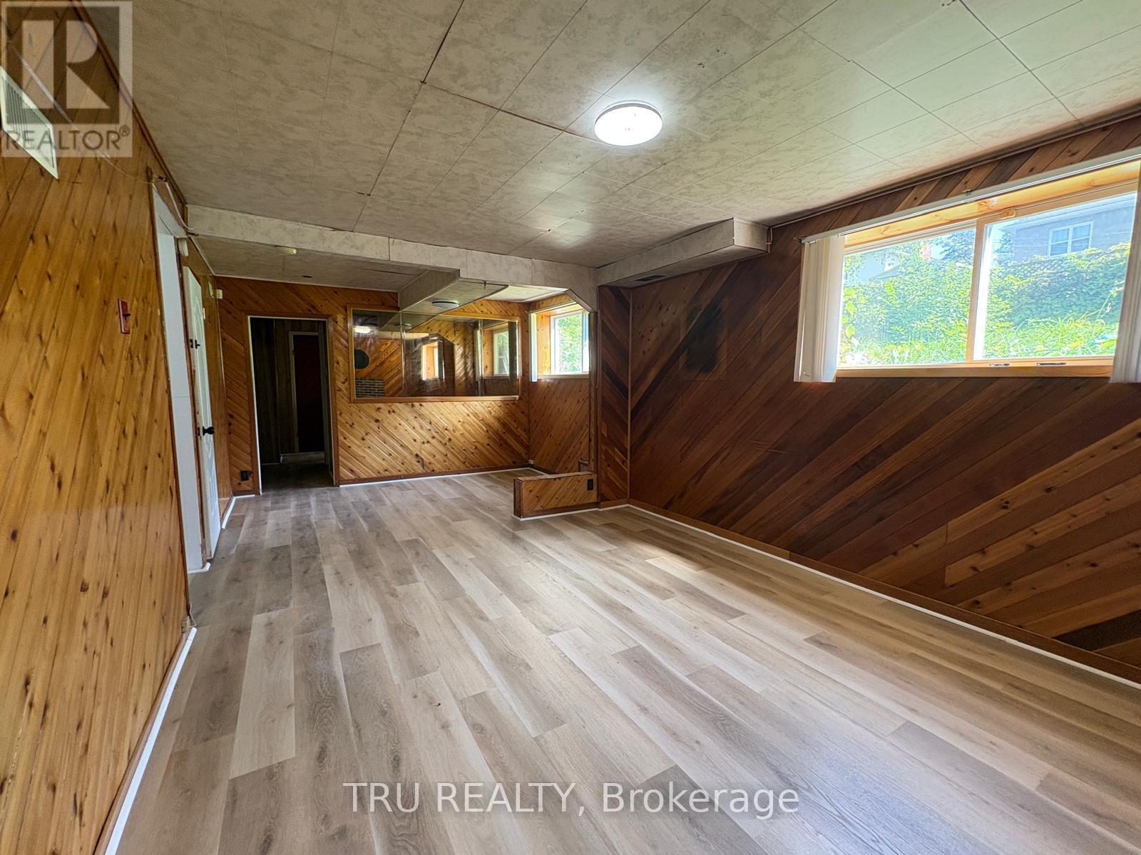 2417 Junction Avenue, Ottawa, ON