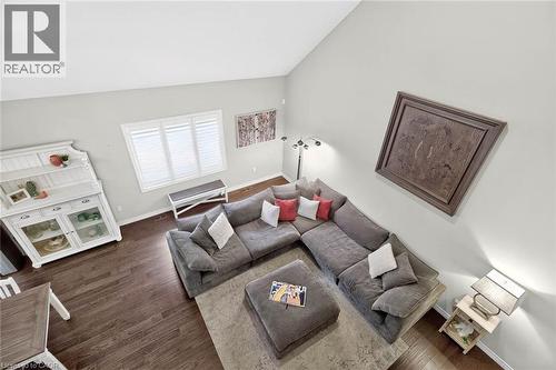16 Rolling Lane, Hamilton, ON 