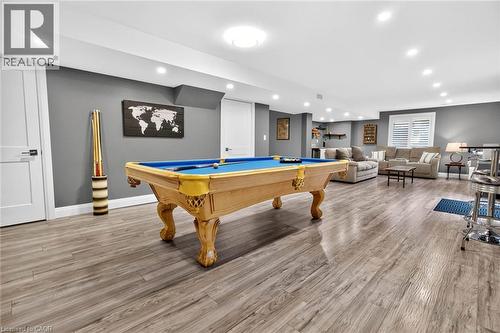 16 Rolling Lane, Hamilton, ON 