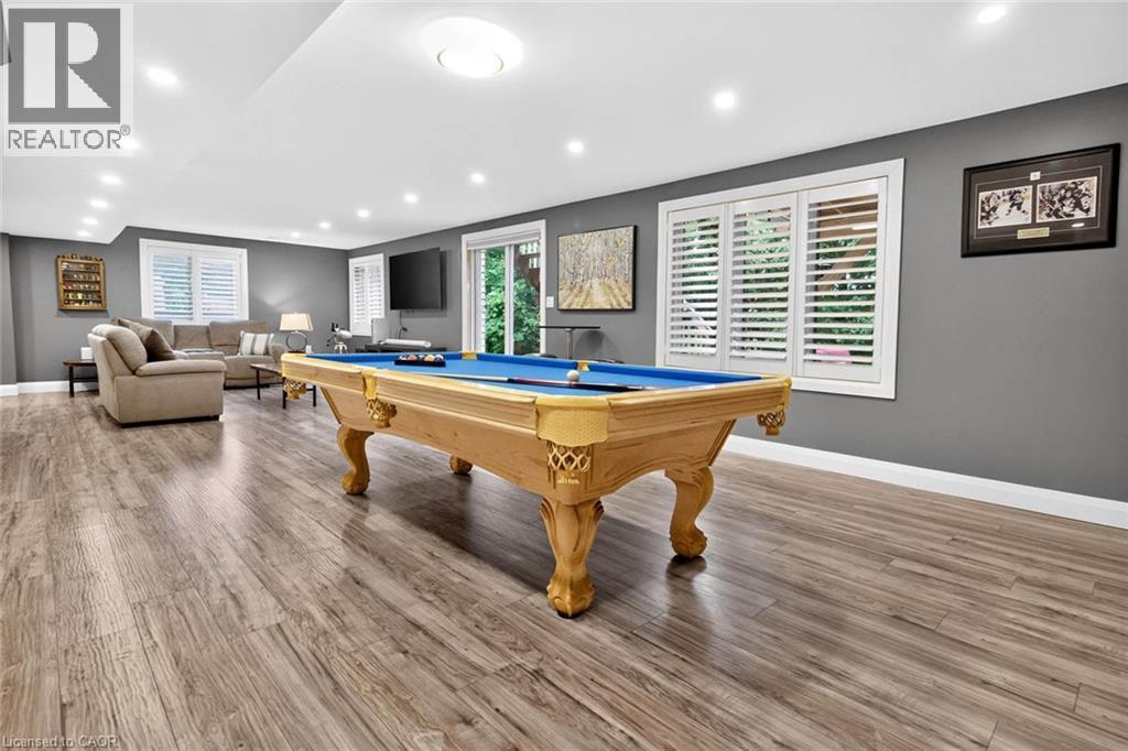 16 Rolling Lane, Hamilton, ON