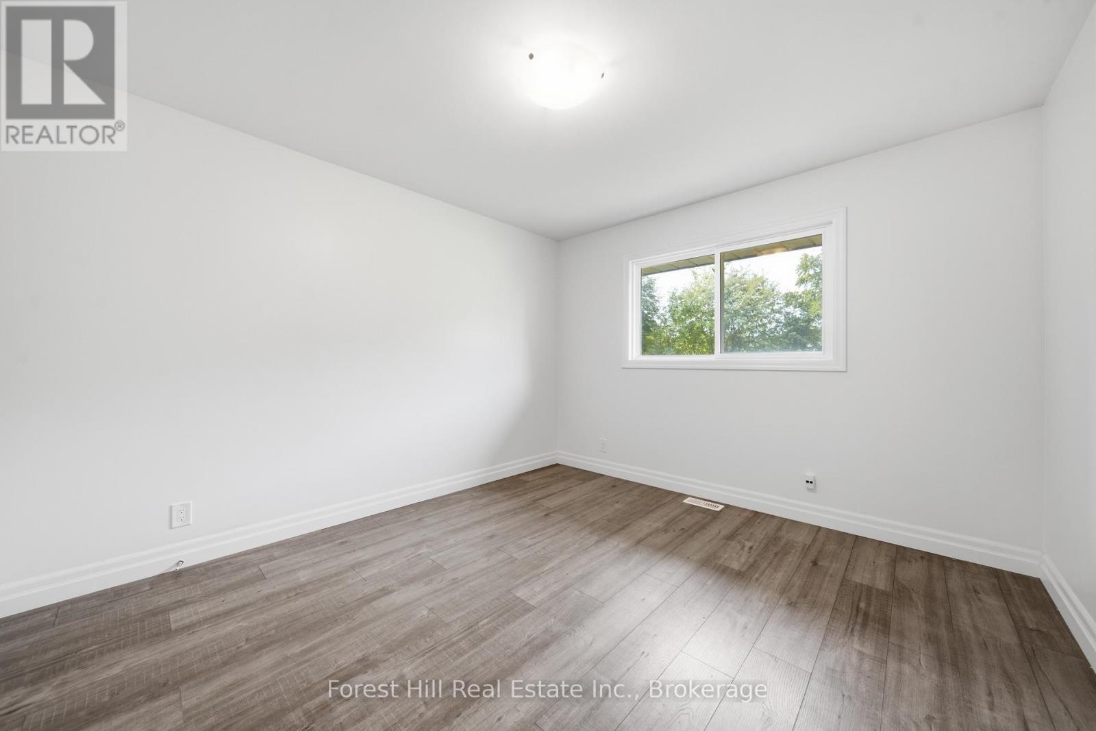 31 Gay Crescent, Kitchener, ON