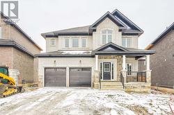11 DAWN BLOSSOM DRIVE Georgina, ON L4P 2G6