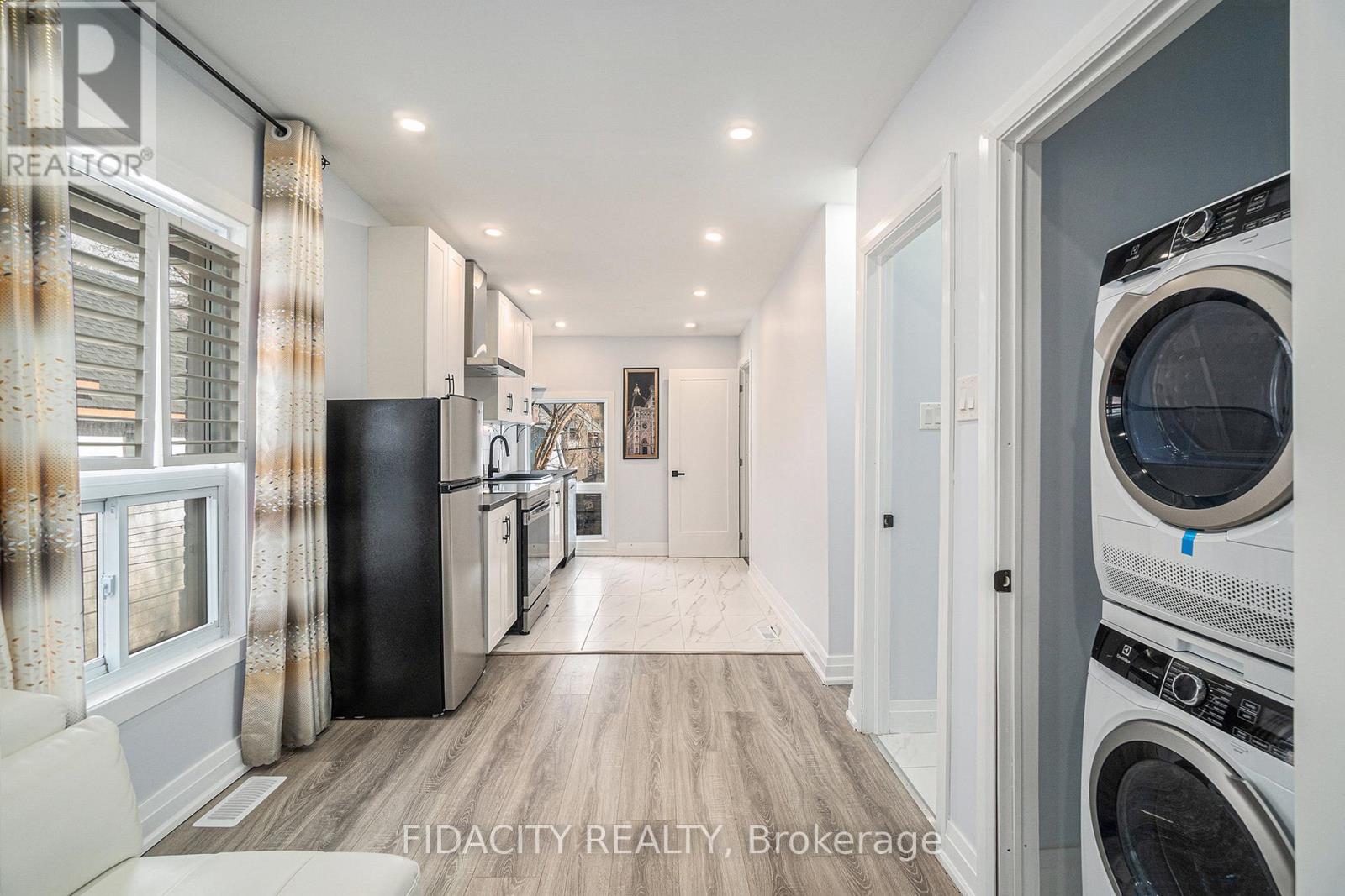 640 Somerset Street W, Ottawa, ON