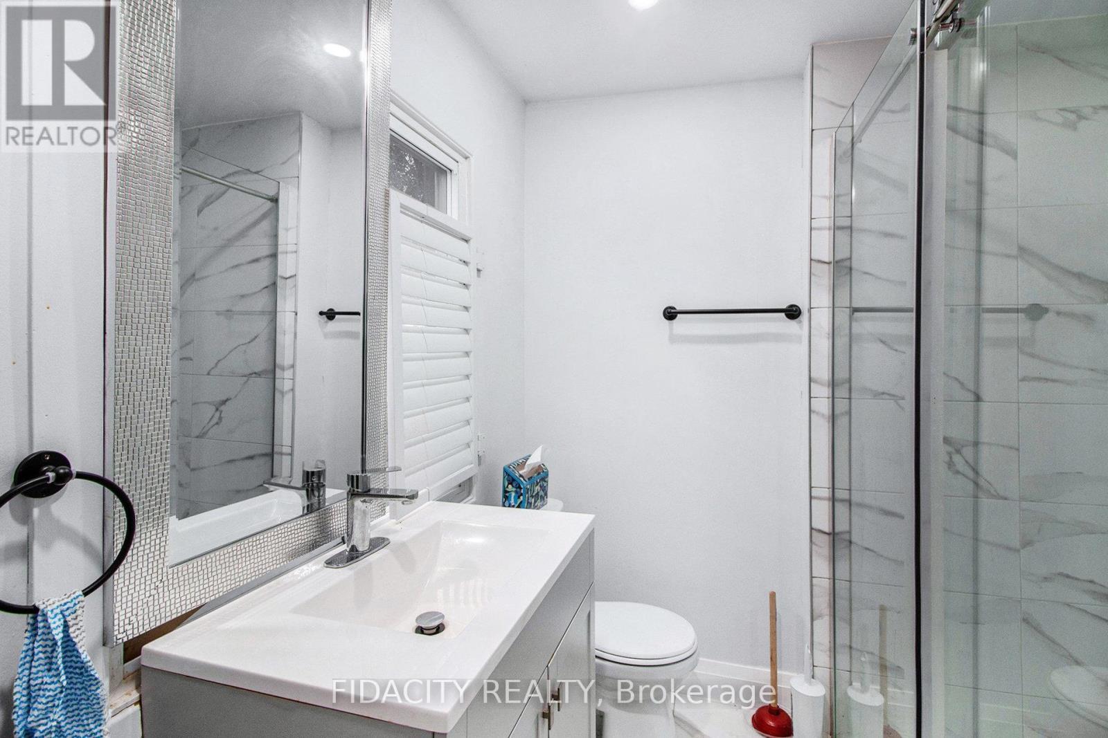 640 Somerset Street W, Ottawa, ON