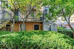 TH53 - 208 NIAGARA STREET Toronto, ON M6J 3W5