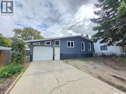 1162 106th STREET North Battleford, SK S9A 1W9