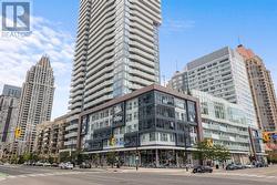 2304 - 4065 CONFEDERATION PARKWAY Mississauga, ON L5B 0L4