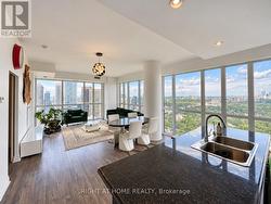3808 - 28 TED ROGERS WAY Toronto, ON M4Y 2J4