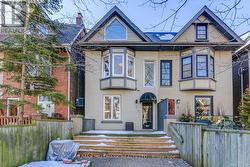 UPPER - 6 PRUST AVENUE Toronto, ON M4L 2M8