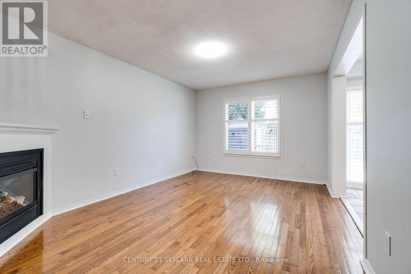 3841 Periwinkle Crescent, Mississauga, ON