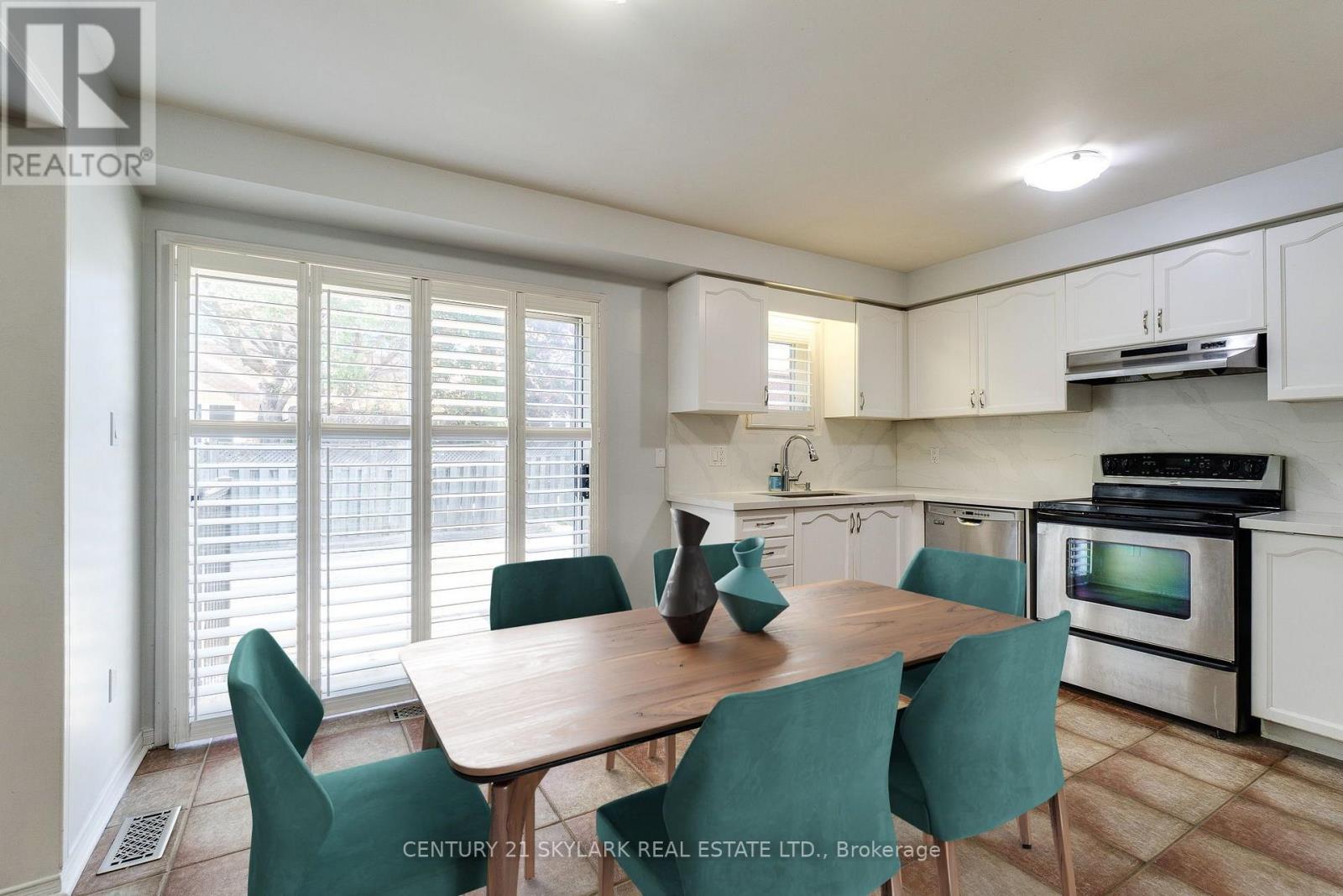3841 Periwinkle Crescent, Mississauga, ON