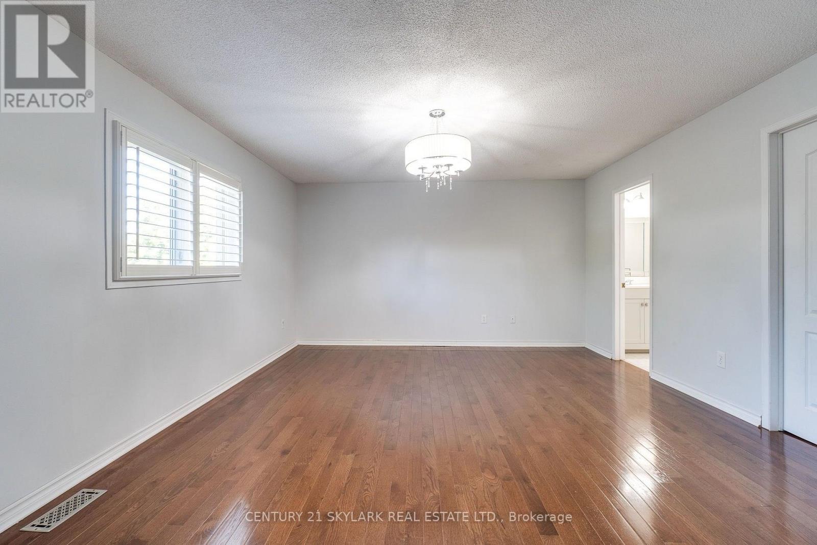 3841 Periwinkle Crescent, Mississauga, ON