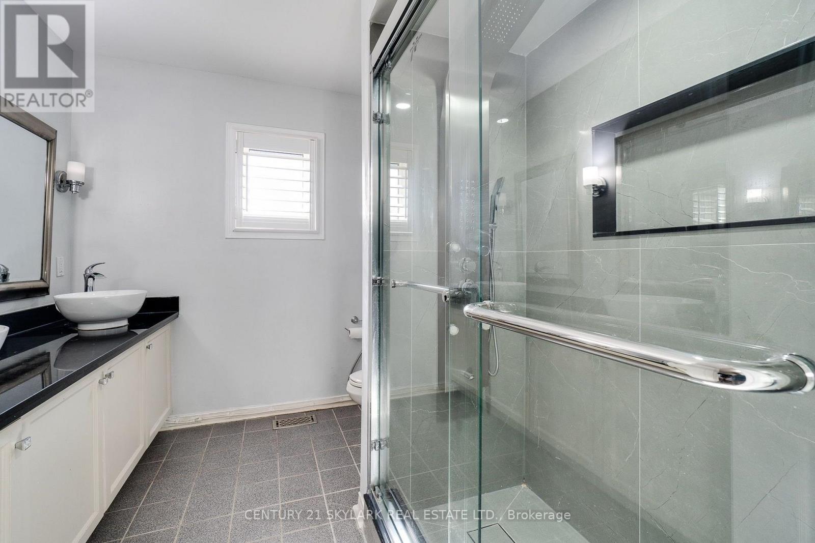 3841 Periwinkle Crescent, Mississauga, ON