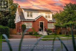 105 GLENRIDGE AVENUE St. Catharines, ON L2R 4X5