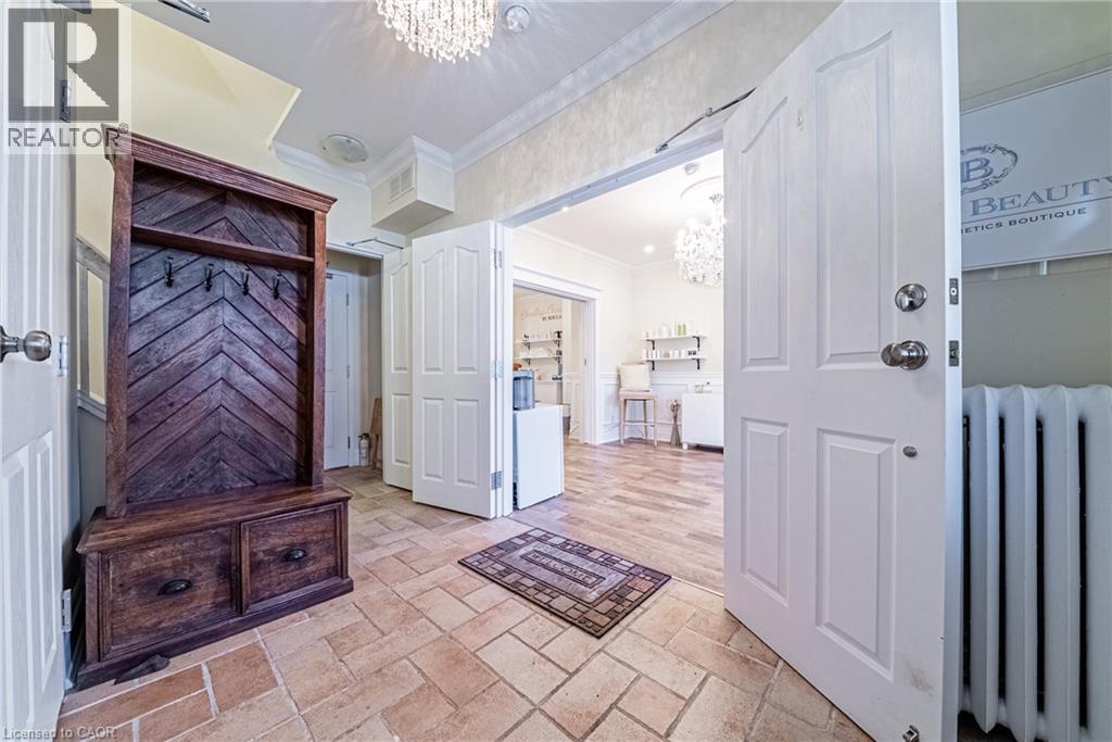 267 Main Street W, Hamilton, ON
