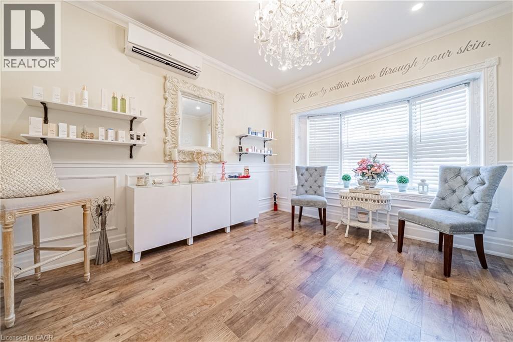 267 Main Street W, Hamilton, ON